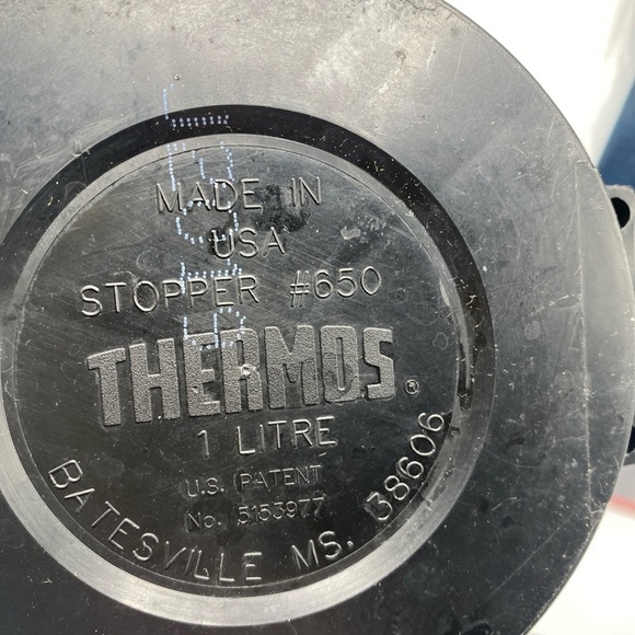 Thermos Vacuum Bottle Add A Cup Stainless Carry Handle Cup Screw Top Black 2816 - Picture 4 of 6